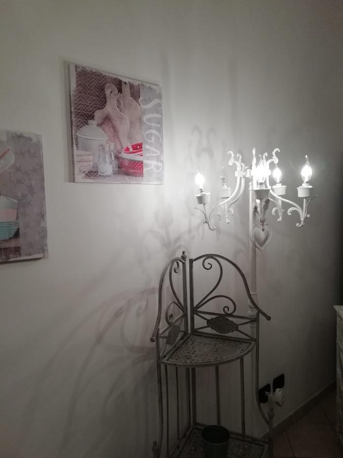 Beti House Heart'S And Roses Rooms Ponte Galeria Exterior foto