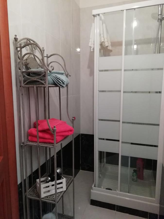 Beti House Heart'S And Roses Rooms Ponte Galeria Exterior foto